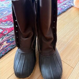 3M Thinsulate Brown and Red Lined Boots